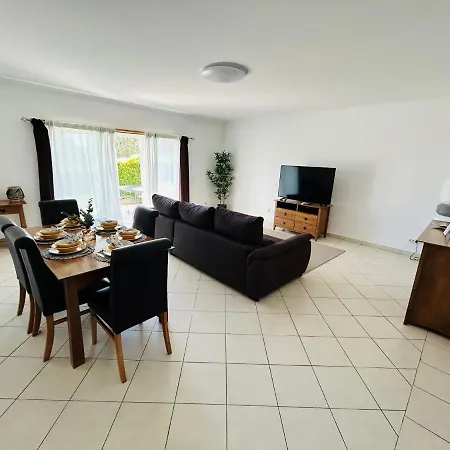 Ferreiras فيلة *